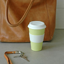 Bambusbecher "to go" large, hellgrün mit Ledertasche